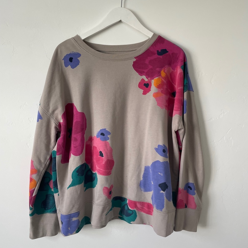 Aerie Floral crew neck sweatshirt size XL